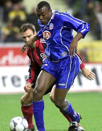 積極參與社 積極參與社